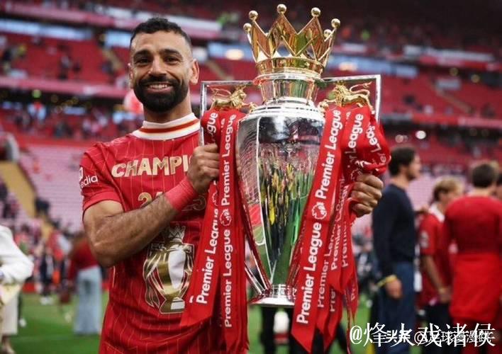 尘埃落定!利物浦风暴暂停 34岁定海神针调停 萨拉赫开心踢非洲杯 尘埃落定!利物浦风暴暂停 34岁定海神针调停 萨拉赫开心踢非洲杯